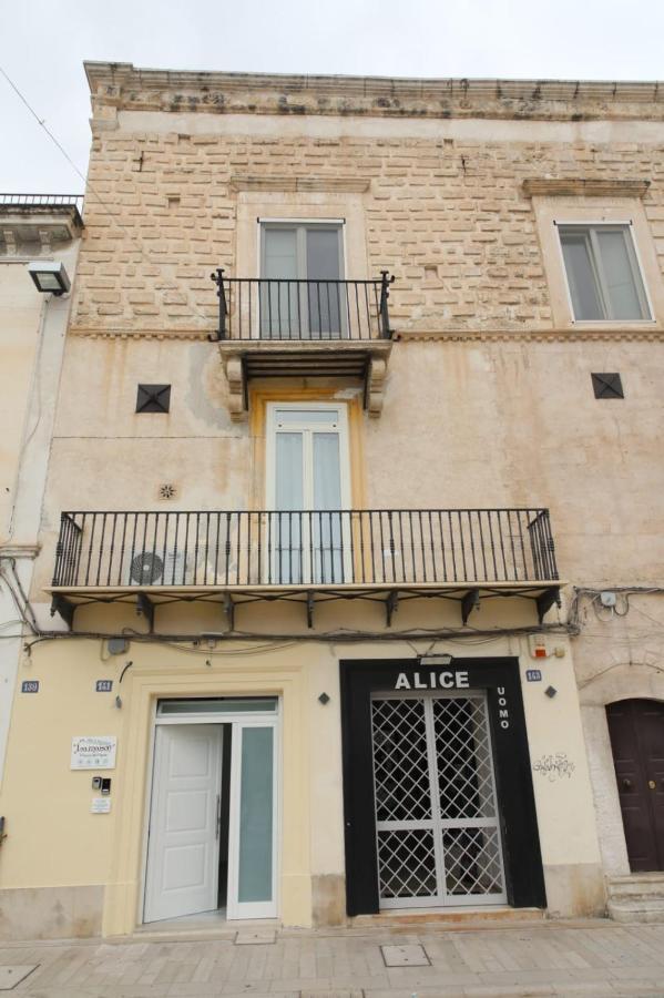 La Maison Piazza Del Popolo Manfredonia Exterior photo